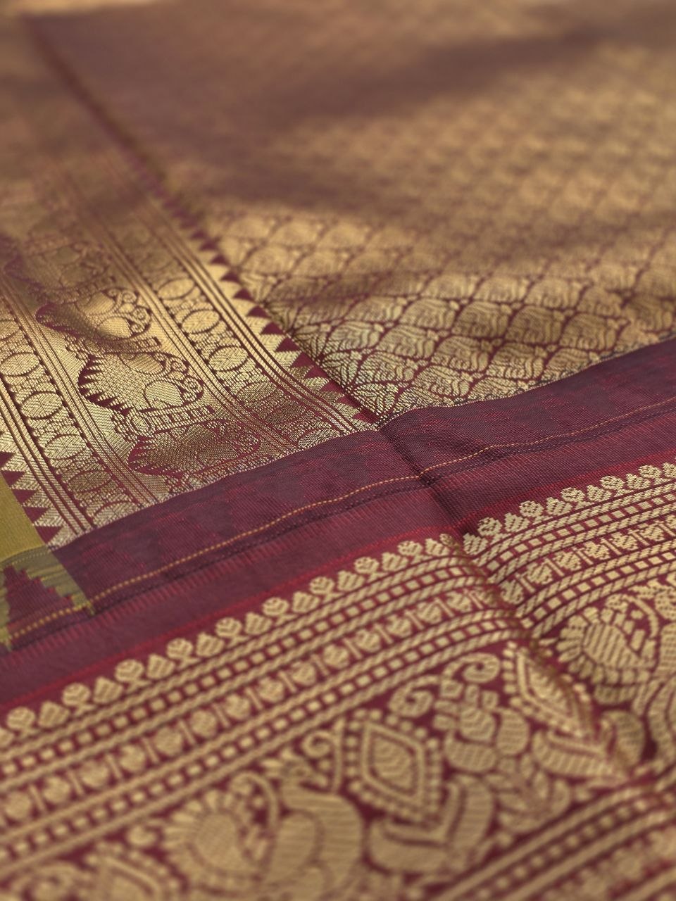 Golden Aura Premium Semi Gadwal Saree in Turmeric Yellow
