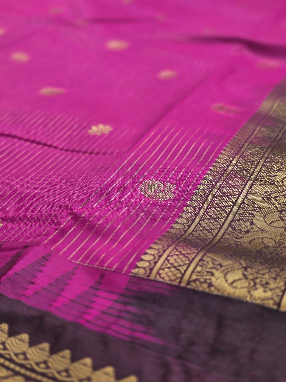 Temple Elegance Premium Semi Gadwal Saree – Rani Pink & Dark Brown