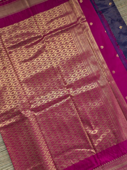 Classic Contrast Premium Semi Gadwal Saree – Navy Blue with Rani Pink Pallu