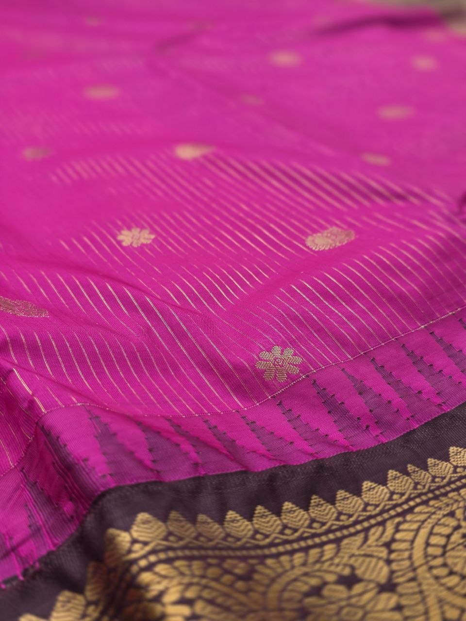 Classic Rani Pink & Dark Brown Premium Semi Gadwal Saree