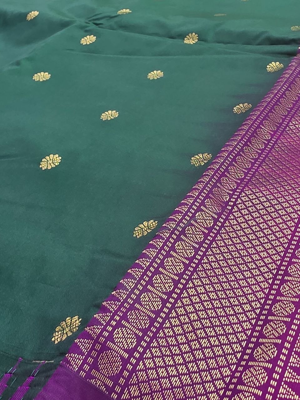 Elegant Bottle Green Semi Gadwal Saree with Magenta Purple Pallu
