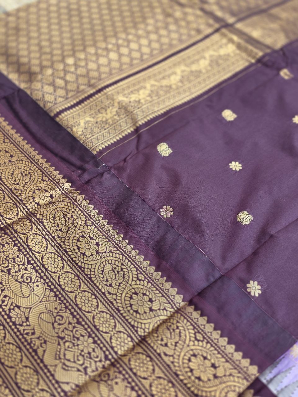 Regal Contrast Premium Semi Gadwal Saree – Lavender & Deep Brown