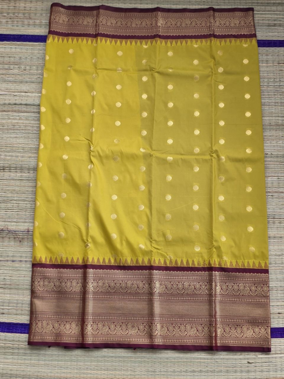 Royal Radiance Premium Semi Gadwal Saree – Turmeric Yellow & Maroon