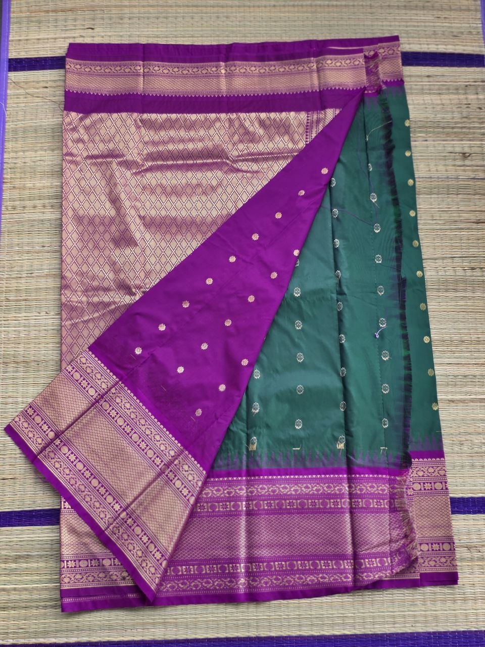Traditional Bottle Green & Magenta Purple Semi Gadwal Saree